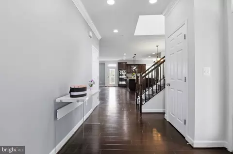 Entry Way - 3518 Doc Berlin Dr, Silver Spring, MD 20906 photo 10 of 24