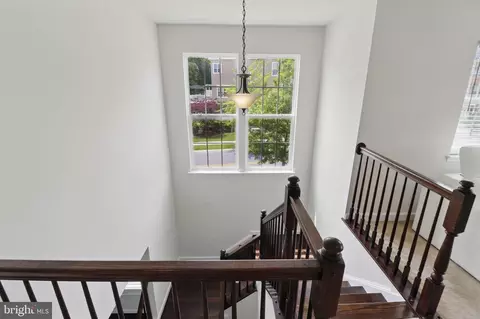 Entry Way - 3518 Doc Berlin Dr, Silver Spring, MD 20906 photo 19 of 24