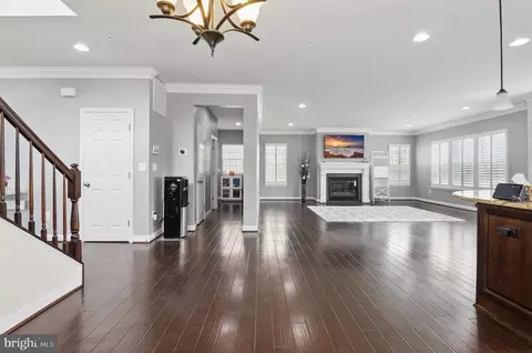 Entry Way - 3518 Doc Berlin Dr, Silver Spring, MD 20906 photo 6 of 24