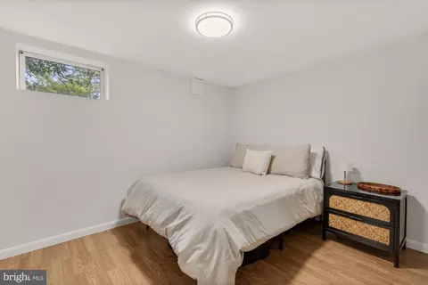 Bedroom - 517 Margaret Dr, Silver Spring, MD 20910 photo 12 of 13