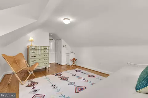 Bedroom - 517 Margaret Dr, Silver Spring, MD 20910 photo 7 of 13