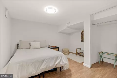 Bedroom - 517 Margaret Dr, Silver Spring, MD 20910 photo 11 of 13