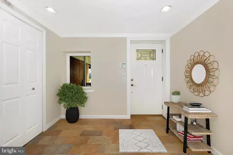 13 Montford Ct, Silver Spring, MD 20905 photo 13