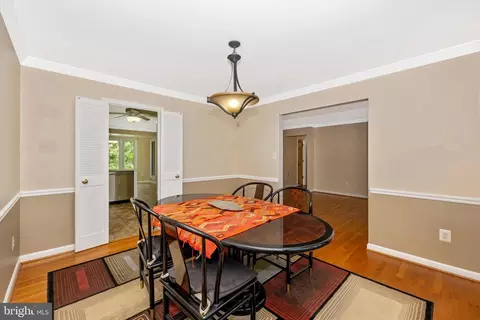 13 Montford Ct, Silver Spring, MD 20905 photo 8