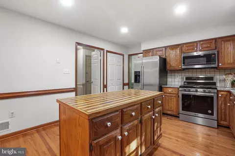 13423 Rippling Brook Dr, Silver Spring, MD 20906 photo 15