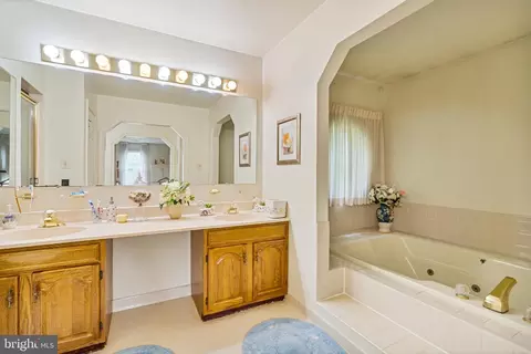 15008 Notley Rd, Silver Spring, MD 20905 photo 24