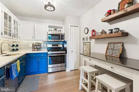 5225 Pooks Hill Rd #221S, Bethesda, MD 20814