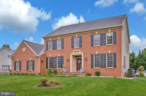 927 Brick Manor Cir, Silver Spring, MD 20905 photo 2