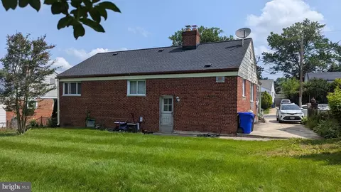 Exterior - 1611 Parham Rd, Silver Spring, MD 20903 photo 3 of 4