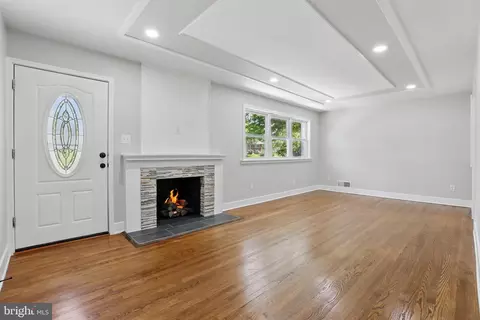 3914 Havard St, Silver Spring, MD 20906 photo 4