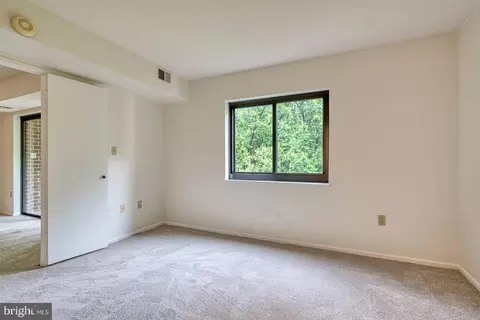 15115 Interlachen Dr #3-920, Silver Spring, MD 20906 photo 24