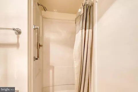 15115 Interlachen Dr #3-920, Silver Spring, MD 20906 photo 21