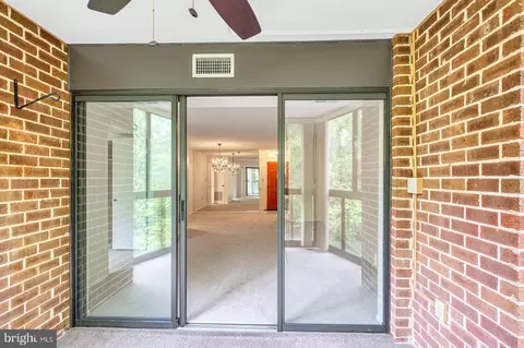 15115 Interlachen Dr #3-920, Silver Spring, MD 20906 photo 8