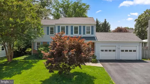 18312 Darnell Dr, Olney, MD 20832