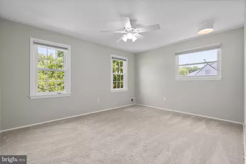 Bedroom - 18312 Darnell Dr, Olney, MD 20832 photo 4 of 11