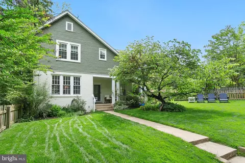 8601 Mayfair Pl, Silver Spring, MD 20910 photo 3