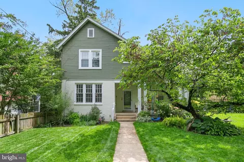 8601 Mayfair Pl, Silver Spring, MD 20910