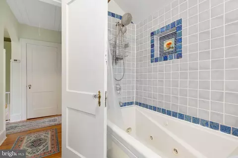 8601 Mayfair Pl, Silver Spring, MD 20910 photo 30