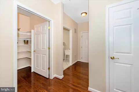 Entry Way - 19711 Beall St, Poolesville, MD 20837 photo 5 of 12
