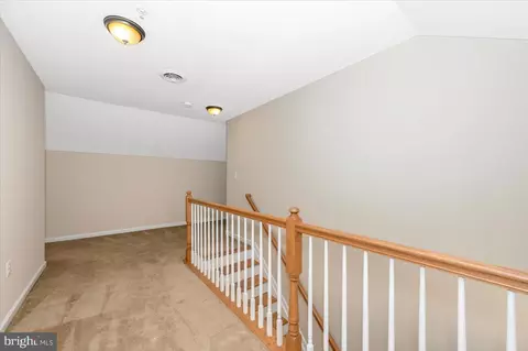 Entry Way - 19711 Beall St, Poolesville, MD 20837 photo 7 of 12
