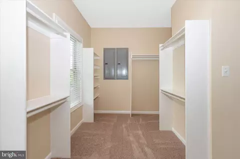 Entry Way - 19711 Beall St, Poolesville, MD 20837 photo 6 of 12
