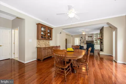 Dining - 19711 Beall St, Poolesville, MD 20837 photo 1 of 3