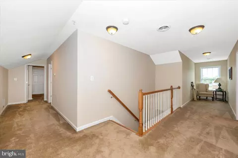 Entry Way - 19711 Beall St, Poolesville, MD 20837 photo 9 of 12