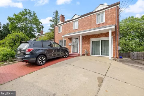 8905 Georgia Ave, Silver Spring, MD 20910