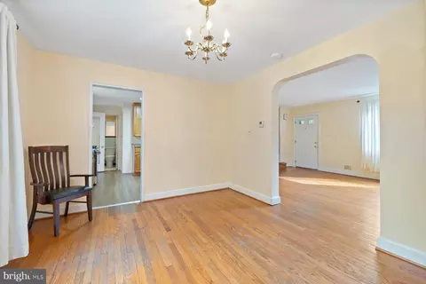 8905 Georgia Ave, Silver Spring, MD 20910 photo 6