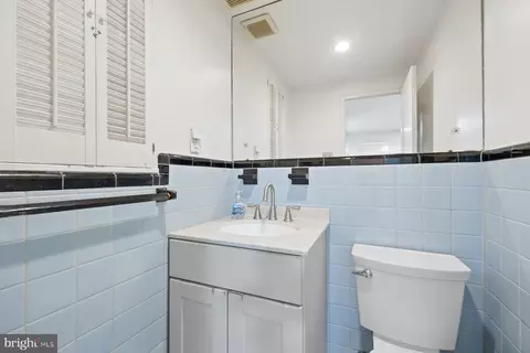 8905 Georgia Ave, Silver Spring, MD 20910 photo 11