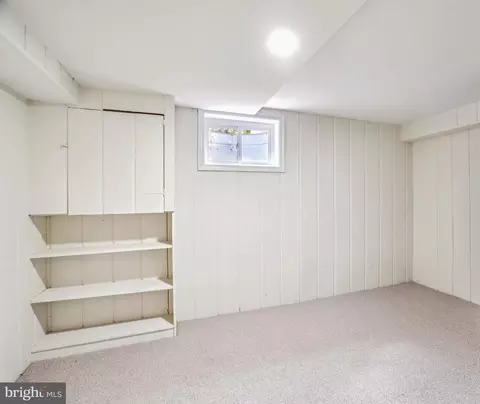 9711 Saxony Rd, Silver Spring, MD 20910 photo 23