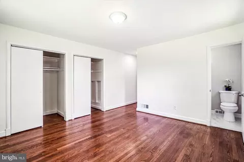 9711 Saxony Rd, Silver Spring, MD 20910 photo 14