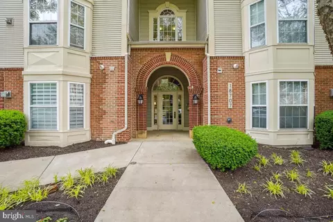 18707 Sparkling Water Dr #3, Germantown, MD 20874