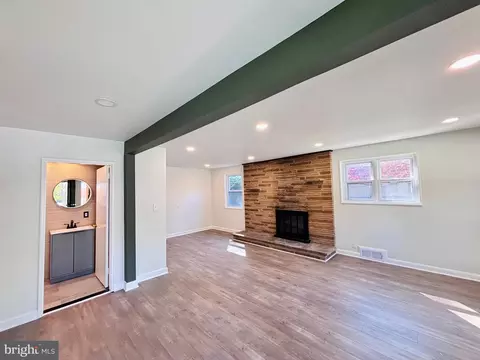 Living - 13015 Estelle Rd, Silver Spring, MD 20906 photo 1 of 4