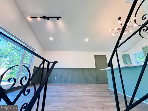 Living - 13015 Estelle Rd, Silver Spring, MD 20906 photo 3 of 4