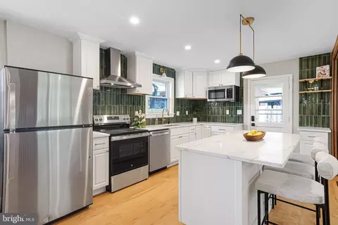 12300 La Plata St, Silver Spring, MD 20904 photo 4