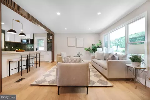 12300 La Plata St, Silver Spring, MD 20904 photo 8