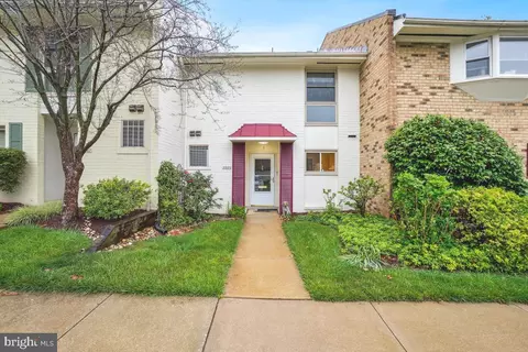 3595 S Leisure World Blvd #20-C, Silver Spring, MD 20906