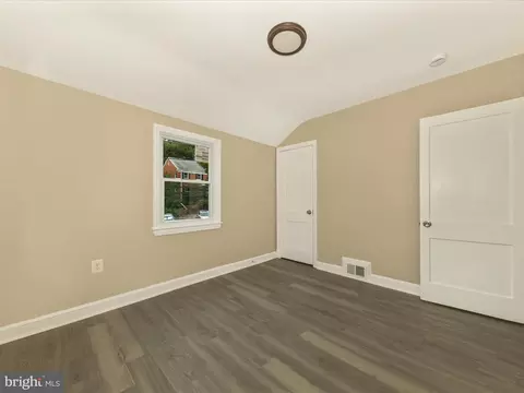 Bedroom - 8709 Bradford Rd, Silver Spring, MD 20901 photo 6 of 6