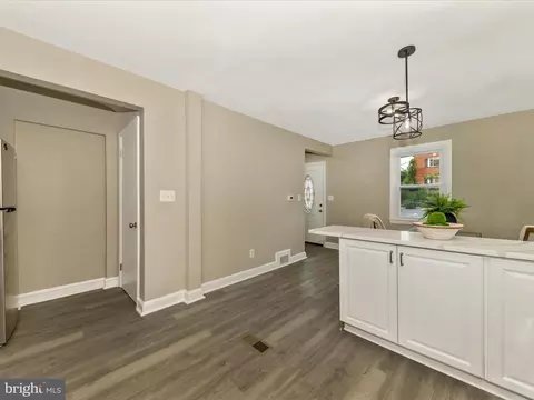 Entry Way - 8709 Bradford Rd, Silver Spring, MD 20901 photo 2 of 3