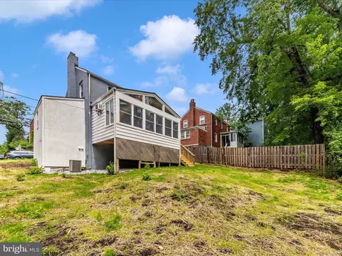 Exterior - 8709 Bradford Rd, Silver Spring, MD 20901 photo 8 of 12