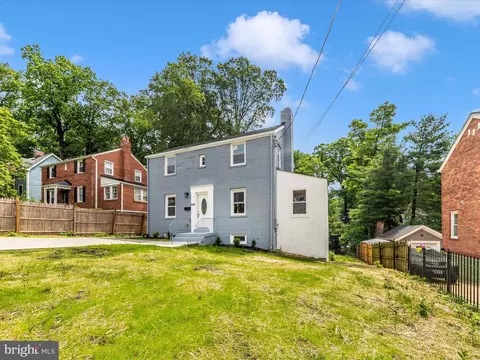Exterior - 8709 Bradford Rd, Silver Spring, MD 20901 photo 5 of 12