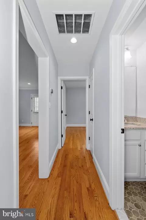 6 E Hamilton Ave, Silver Spring, MD 20901 photo 12