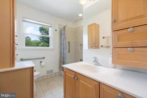 1316 Sarah Dr, Silver Spring, MD 20904 photo 23