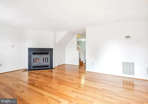 300 Legato Ter, Silver Spring, MD 20901 photo 3