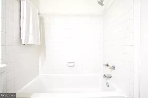 300 Legato Ter, Silver Spring, MD 20901 photo 27