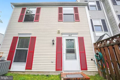 300 Legato Ter, Silver Spring, MD 20901