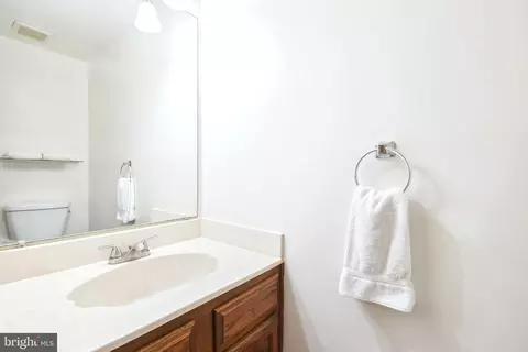 300 Legato Ter, Silver Spring, MD 20901 photo 17