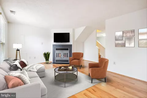 300 Legato Ter, Silver Spring, MD 20901 photo 5