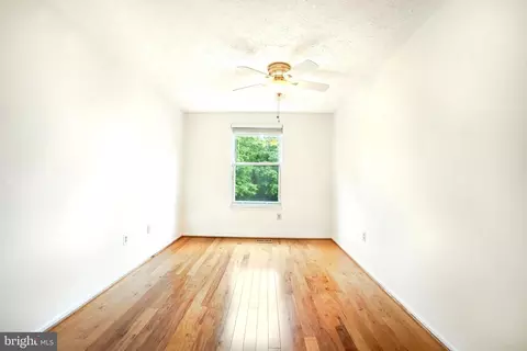 300 Legato Ter, Silver Spring, MD 20901 photo 19